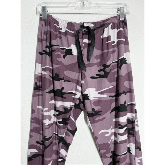 Roll Outta Bed Women’s Camo Pajama Pants Size M See Description - Picture 2 of 8